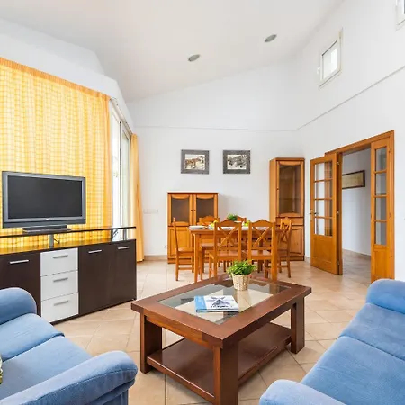 Elena Dorada Villa *