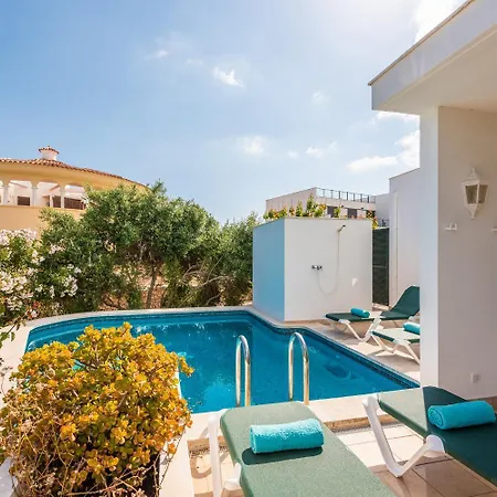 Elena Dorada * Port d'Addaia